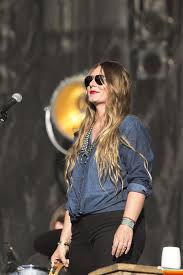 Miranda lambert and chris stapleton perform at the 56th academy of country music awards at the bluebird cafe on april 18 backed by lambert, stapleton paid tribute to his late family pup, who he. Morgane Stapleton Wikipedia