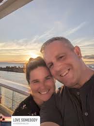 Wow, can't believe it's been an entire year! What a trip with my best  friend. Fantastic memories and crazy adventures...wonder what we will get  up to this year?