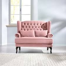 Attraktiver Zweisitzer Im Chesterfield Stil Ein Klassiker Neu Interpretiert Hausmobel Sofa Design Mobel Sofa