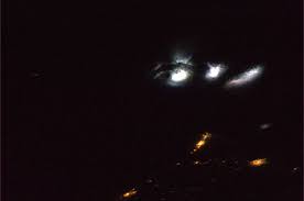 Italian Astronaut Paolo Nespoli Captured This Image Of Night Lightning On Earth As Seen From The International Space Station Lightning Photos Earth Space Stars