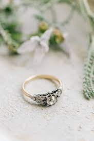 Fashionable English Garden Wedding At Barnsley House Vintage Wedding Jewelry Gold Band Engagement Rings Wedding Rings Vintage
