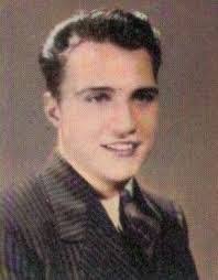 Kenneth Trotter's Instagram, Twitter & Facebook