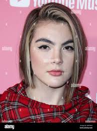 Evie hi-res stock photography and images