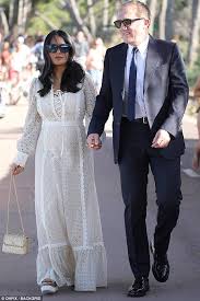 Przodkowie ojca salmy pochodzą z libanu, a. Salma Hayek Wedding Dress Off 78 Buy