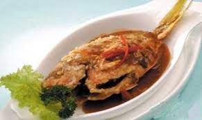 3 ekor ikan kakap ukuran sedang, potong 3 bagian. Facebook