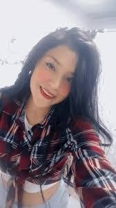 Alison Barboza's Instagram, Twitter & Facebook