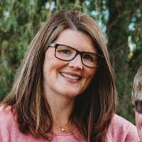 Tracy Hogue's Instagram, Twitter & Facebook