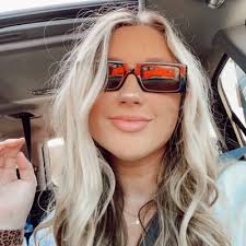 Nicole Seago (@nicoleseago31)