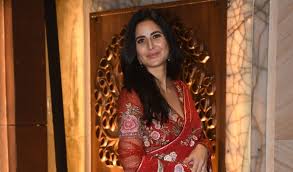 Katrina Kaif sparks pregnancy speculation amidst Navratri celebrations