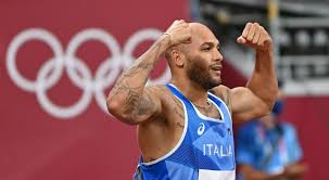 Filippo tortu (milano, 15 giugno 1998) è un velocista italiano, primo italiano capace di scendere sotto i 10 secondi sui 100 metri piani. Fl8ft Ba441zjm