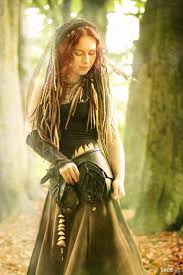 La Maison De Couture De La Cour De Fees Celtic Goddess Celtic Goddess