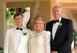 Meet the chinese girl, who is allegedly behind the split of billionaire couple. Bill Gates And Melinda Gates Wedding Photos