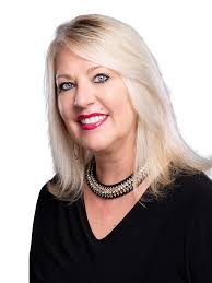 Real Estate agent near Waynesville, NC 28786