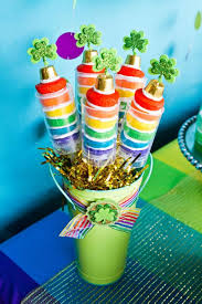 Tree of life, cead mile failte or a hundred thousand welcomes celtic or irish welcome sign. Kara S Party Ideas Rainbow Girl Boy Pot Of Gold St Patrick S Day Party Planning Ideas