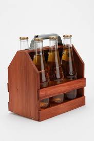 Take Your Beer Snobbery To The Next Level Wooden Six Pack Carrier Piezas De Madera Botellero Porta Botella