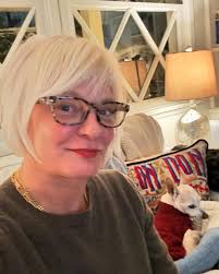 New Hair, Don't Care. I needed a change. I haven't been this blonde since I  was a kid. Thank you, @ashleyleann13!!! You're a color genius.  #blonderandblonder #walter #ilovemyhair #platinum #birdsnest #peepers  #newyearnewhair #