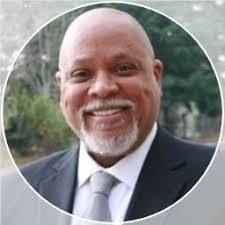 Donald Grady's Instagram, Twitter & Facebook