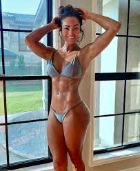 It might be possible that due to many responsibilities women overlook their own health and thus leads to irregular body shapes. Top 10 Popular Instagram Fitness Models Influencers 2021