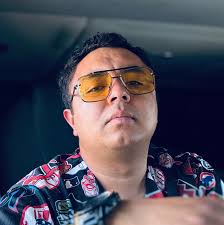 Busco neblineros de betle 2015 y faros con led