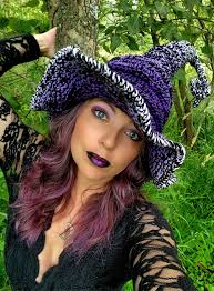 My crochet witch hats 🧙‍♀️✨️🌙 the black one is velvet