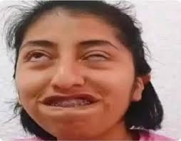 Maúlla de placer en este #DíaInternacionaldelGato con esta posición. Y  recuerda que con #PrudenceUniq tus relaciones sexuales se sienten más, al  ser ultra delgado podrás experimentar una sensación casi al natural.  Adquiérelo