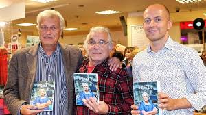 Profesor vladimír beneš je český neurochirurg, přednosta neurochirurgické a neuroonkologické kliniky 1. Lide Ziji V Panice A K Lekari Mohou Prijit Pozde Varuje Neurochirurg Benes Idnes Cz