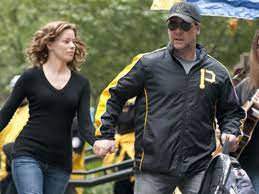 The next three days is not a bad movie. From Script To Screen Paul Haggis On The Next Three Days Script Magazine