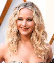 Új pasi a láthatáron: Jennifer Lawrence már be is mutatta választottját a  szüleinek