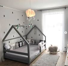 Create a loft style bed that looks like a club house with attached stair steps and two windows, plus floor then they need a toddler bed. Montessori Bett Voll Bettplan Kleinkind Bett Haus Etsy Kinder Zimmer Kinderschlafzimmer Bett Kinderzimmer