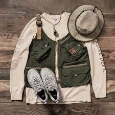 街頭潮牌網紅社群推薦指南- 關於hinatacosplay ，我們在網路上蒐集到這些相關的討論、資訊與評價