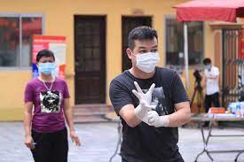 H7n9（英語：influenza a virus subtype h7n9，記作a（h7n9）或h7n9）是一種甲型流感病毒，是禽流感病毒或禽流感病毒的一個亞型，因病毒在禽鳥類的死亡率低，經基因交換後轉移到人類上感染後成為病發期短、重症率與死亡率均相對於. E5qicsukp000dm