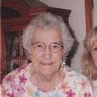 Lenore Aldridge's Instagram, Twitter & Facebook