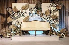 Mari lihat inspirasi hiasan pelamin yang cantik dan. 160 Pelamin Cantik Ideas In 2021 Wedding Decorations Wedding Stage Pelamin Nikah