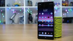 Many of the devices are here are some gestures that might help you in using full screen navigation bar on your android 10. Android 10 On The Sony Xperia 5 Gestures For A Skinny Phone Somegadgetguy