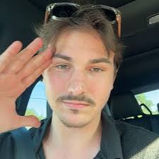 It's trigger words alright? It's up close trigger words. Yeah that'...