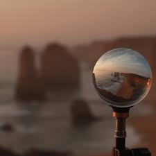 High quality lensball gifts and merchandise. Refractique 80mm Lensball Vivid Capture Magazine