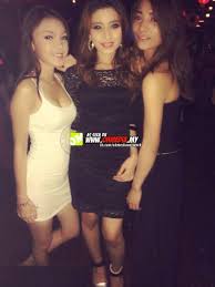 'pandangan tutup terus kelab malam, pub bertepatan'. Laman Gosip Dan Informasi Terkini