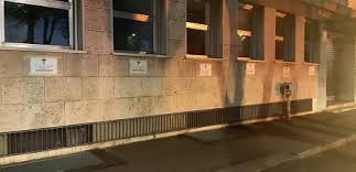 Consulta gli annunci necrologici delle province della tua regione lombardia. Pavia Voghera Stradella 09 07 2020 Necrologi Sulle Sedi Dell Istituto L Inps Atto Vandalico Ci Tuteleremo Vogheranewspavia