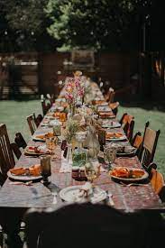 75 Guests Enjoyed The Vintage Vibes At This Austin Wedding At The Carrington Junebug Weddings Vintage Simple Wedding Austin Wedding Simple Wedding Decorations