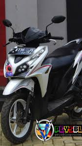 Modifikasi vario125 baby look updated their profile picture. Modifikasi Motor Vario 125 Warna Hitam Putih Modifikasi Motor Terbaru 2021