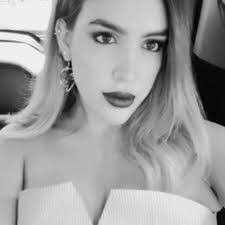 Tara Nye's Instagram, Twitter & Facebook