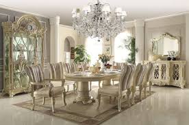 You can have it all: Traditional Hd 5800 Dining Table In Beige