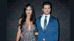 Titanes vs héroes la atleta sufrió una lesión en el tobillo, situación que hizo que abandonara la competencia. Tachan A Eleazar Gomez De Mujeriego Y A Su Novia De Zorra Pero El Ya Piensa En Boda Tvnotas Irresistible