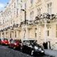 The hotel is dark and dated; Hotel London Bayswater Inn