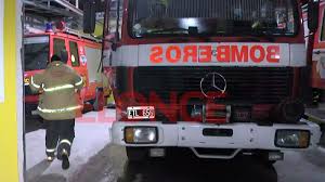 El día del bombero se celebra, en fechas que difieren de país en país, en homenaje a quienes trabajan en la lucha contra el fuego. En Parana Habra Una Caravana Por El Dia Del Bombero Voluntario Parana Elonce Com