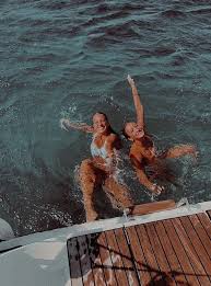 It's a good song to play when studying or getting inspiration. Pin By I S O B E L On Summer Summer Friends Best Friend Photos Summer Photos