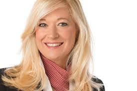 Doreen Bechtold's Instagram, Twitter & Facebook