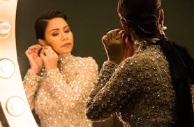 أثار كل من شيرين عبد الوهاب وحسام حبيب، جدلًا واسعًا خلال الساعات القليلة الماضية، بعدما خرج تسريب صوتي لوالد الأخير يتحدث فيه عن ومن جانبها، قالت الإعلامية اللبنانية نضال الأحمدية، التي نشرت التسجيل الصوتي الخاص بـ«حسين حبيب»، عن شيرين عبد الوهاب. Ù…ÙˆØ¯ÙŠÙ„Ø§Øª ÙØ³Ø§ØªÙŠÙ† Ø´ÙŠØ±ÙŠÙ† Ø¹Ø¨Ø¯ Ø§Ù„ÙˆÙ‡Ø§Ø¨ ÙÙŠ Ø¨Ø±Ù†Ø§Ù…Ø¬ Ø´ÙŠØ±ÙŠ Ø³ØªØ¯ÙŠÙˆ Ø§Ù„Ø±Ø§Ù‚ÙŠØ©