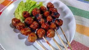 Sajikan bakso bakar dengan sambal kacang. Resep Bakso Bakar Pedas Manis Enak Banget Youtube