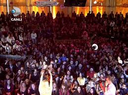 Beyaz Show 23 03 2013 Niran Unsal Helal Et Youtube